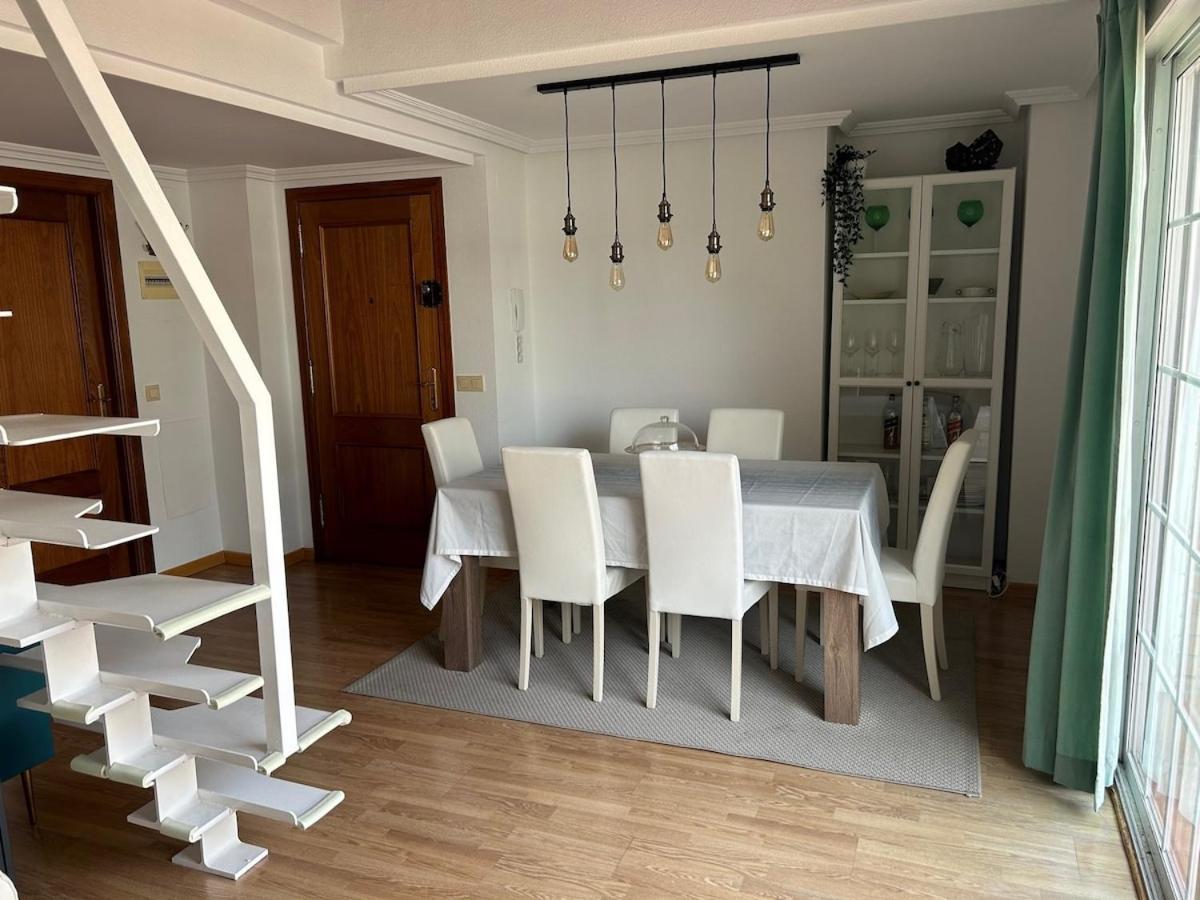 Apartment Spacious And Bright Penthouse With Terrace *