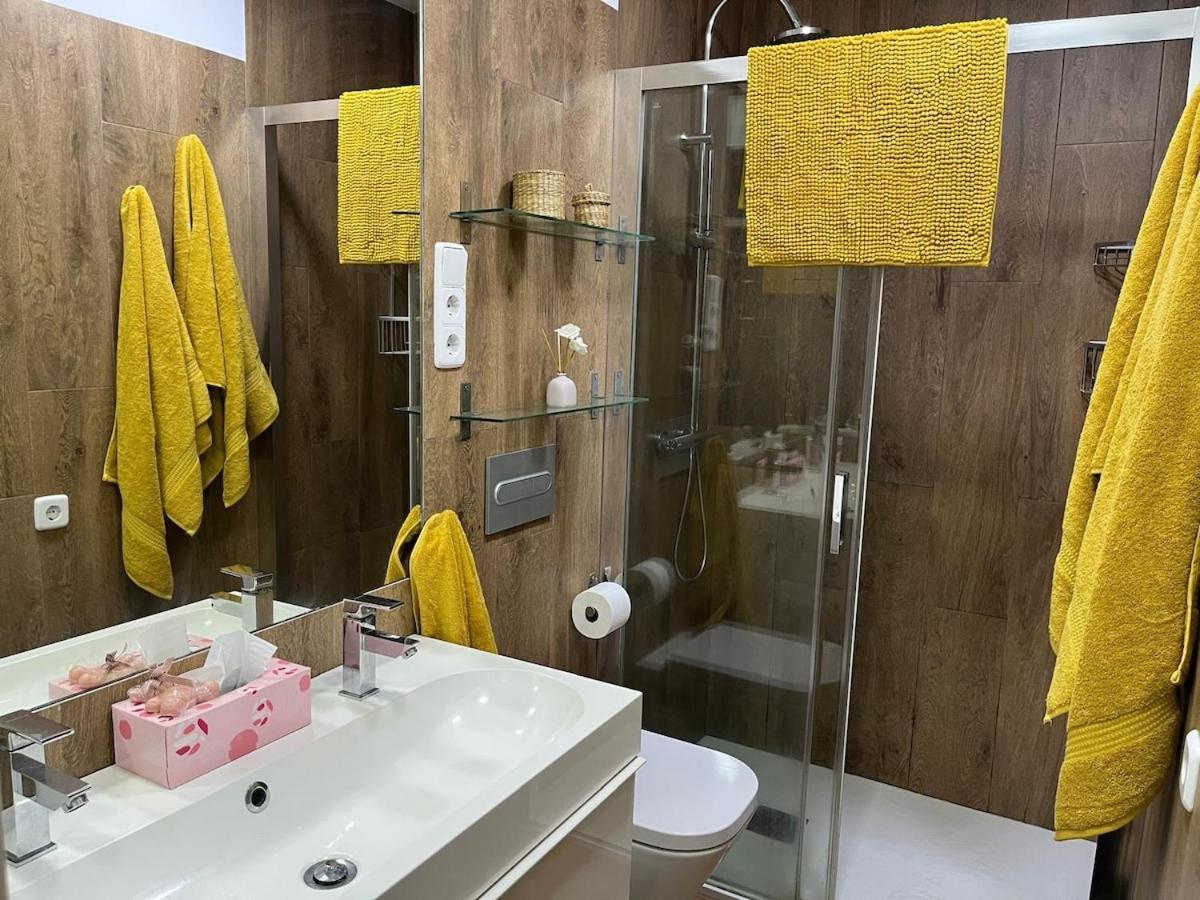 Charming 1 Bedroom In La Latina *
