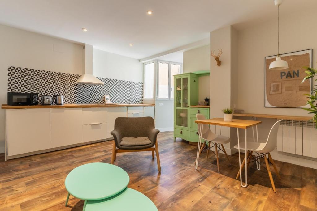 Modern Stylish -1bd 1bath-lavapies Apartment *