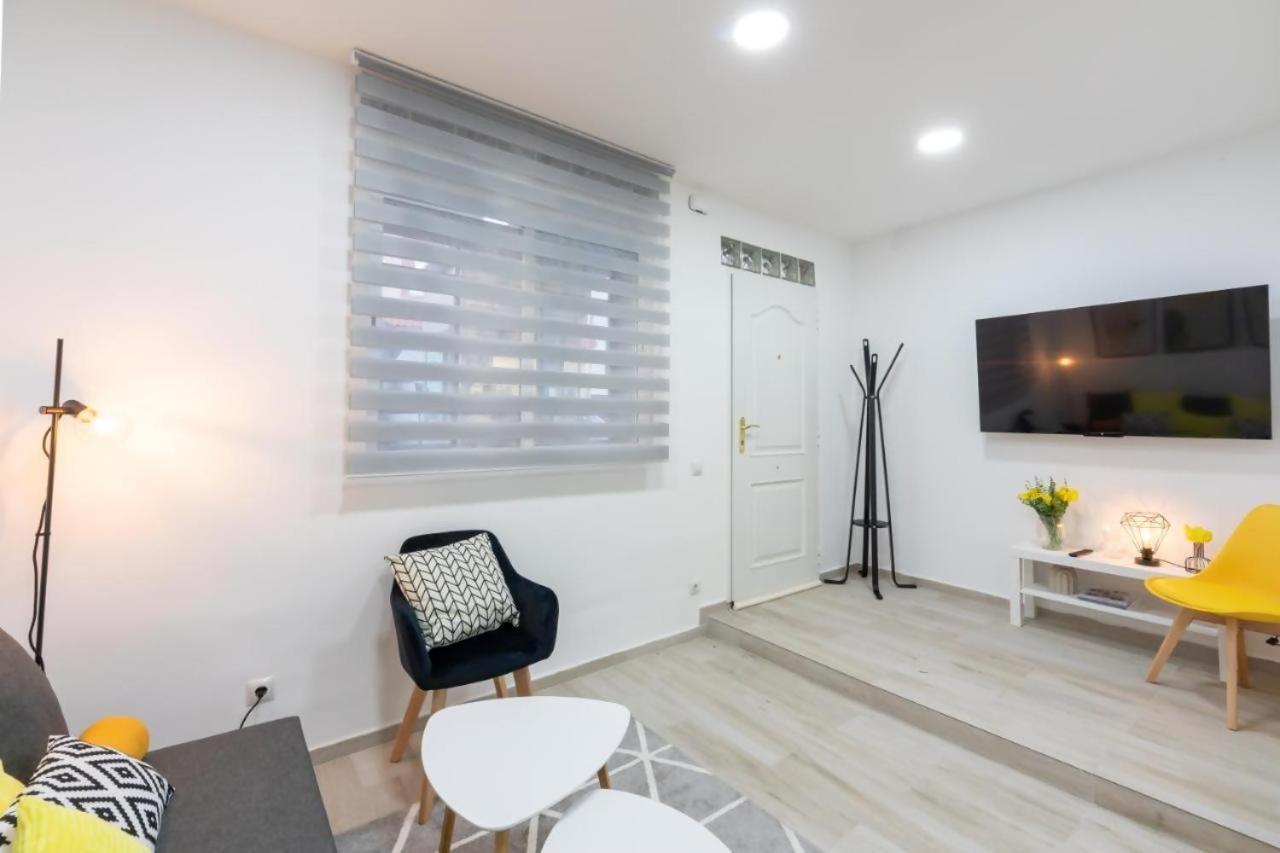 Riva 2 Apartment