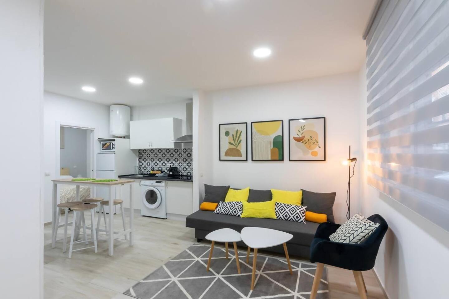 Riva 2 Apartment *
