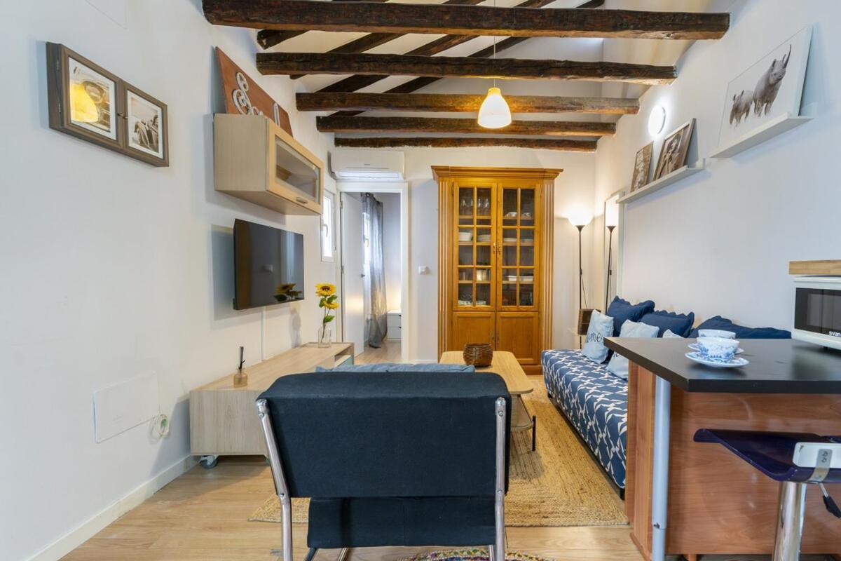 Apartamento Temporary 2-bedroom In Centro Amp96 *