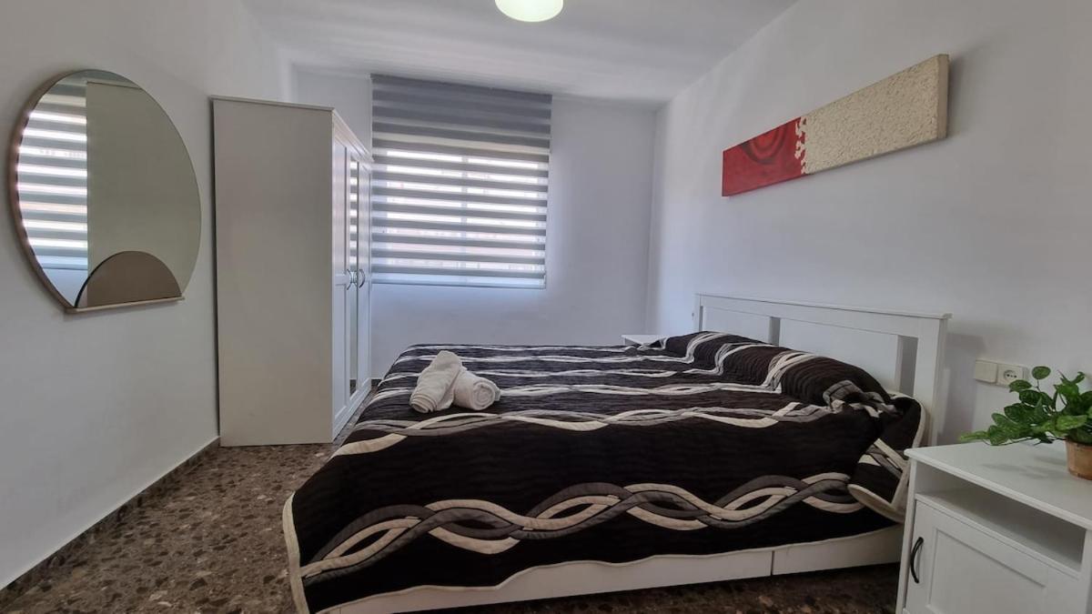 Amplio A 5 Minutos De La Playa Apartment