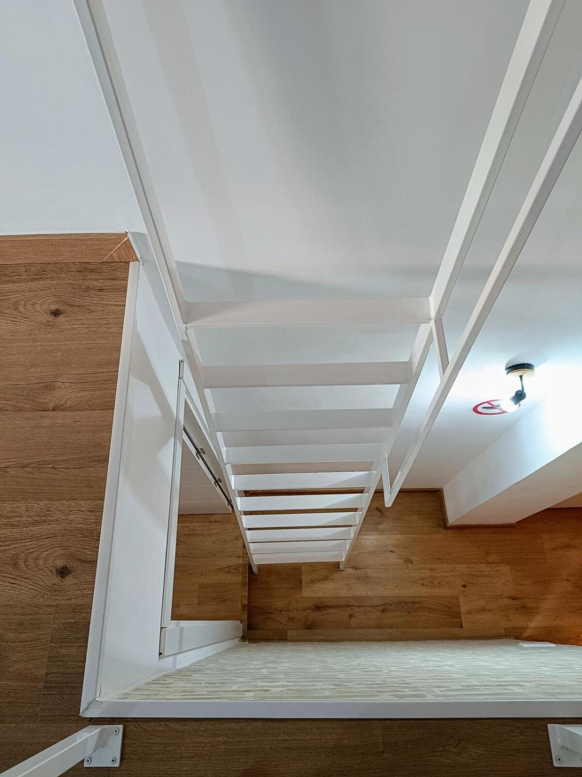 Cute Loft, 6 Metro Stops From Downtown, Ac & Wifi Apartamento *