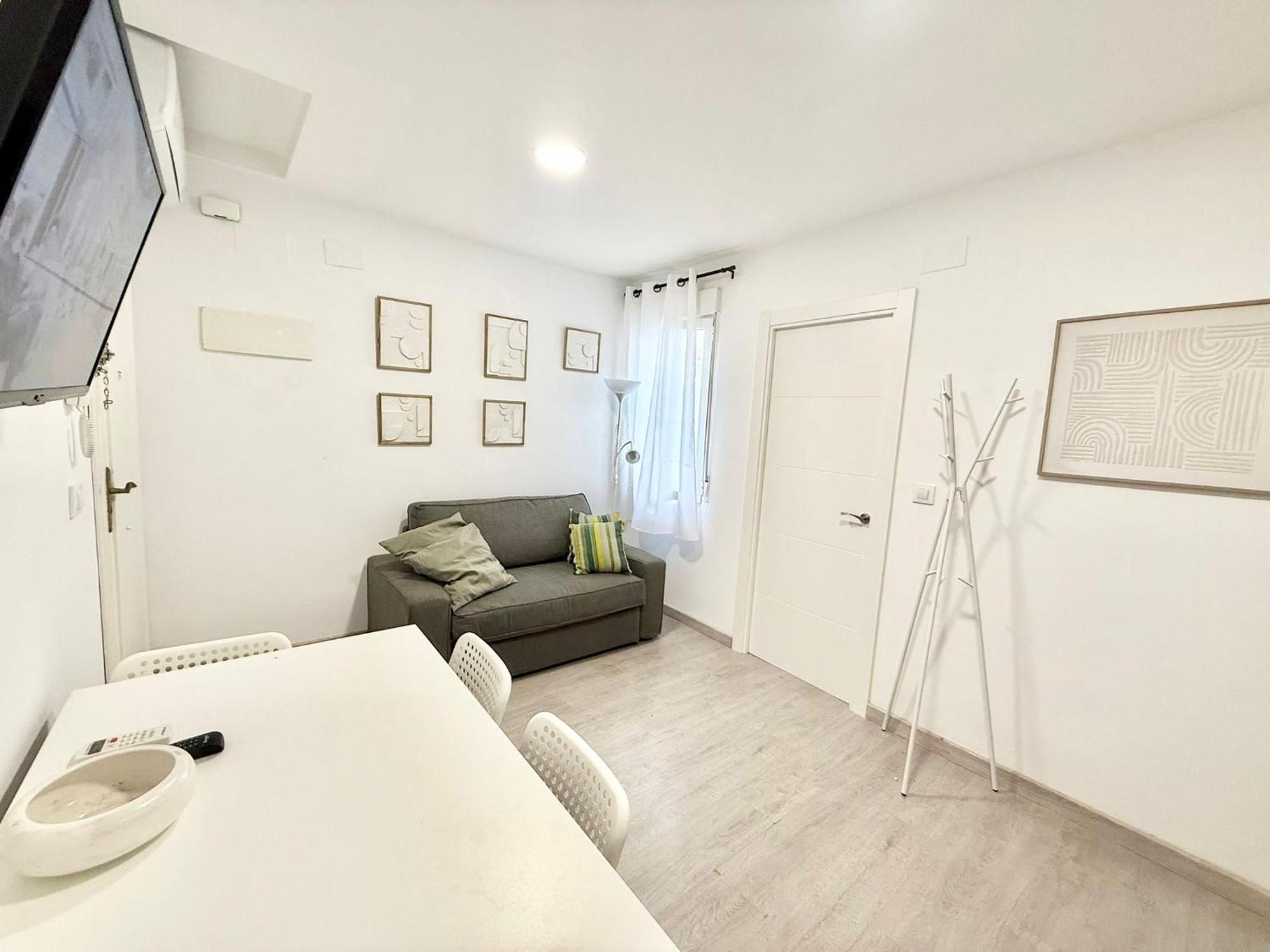 Apartment Amch Hospedaje Metro Avenida De America 11 Madrid