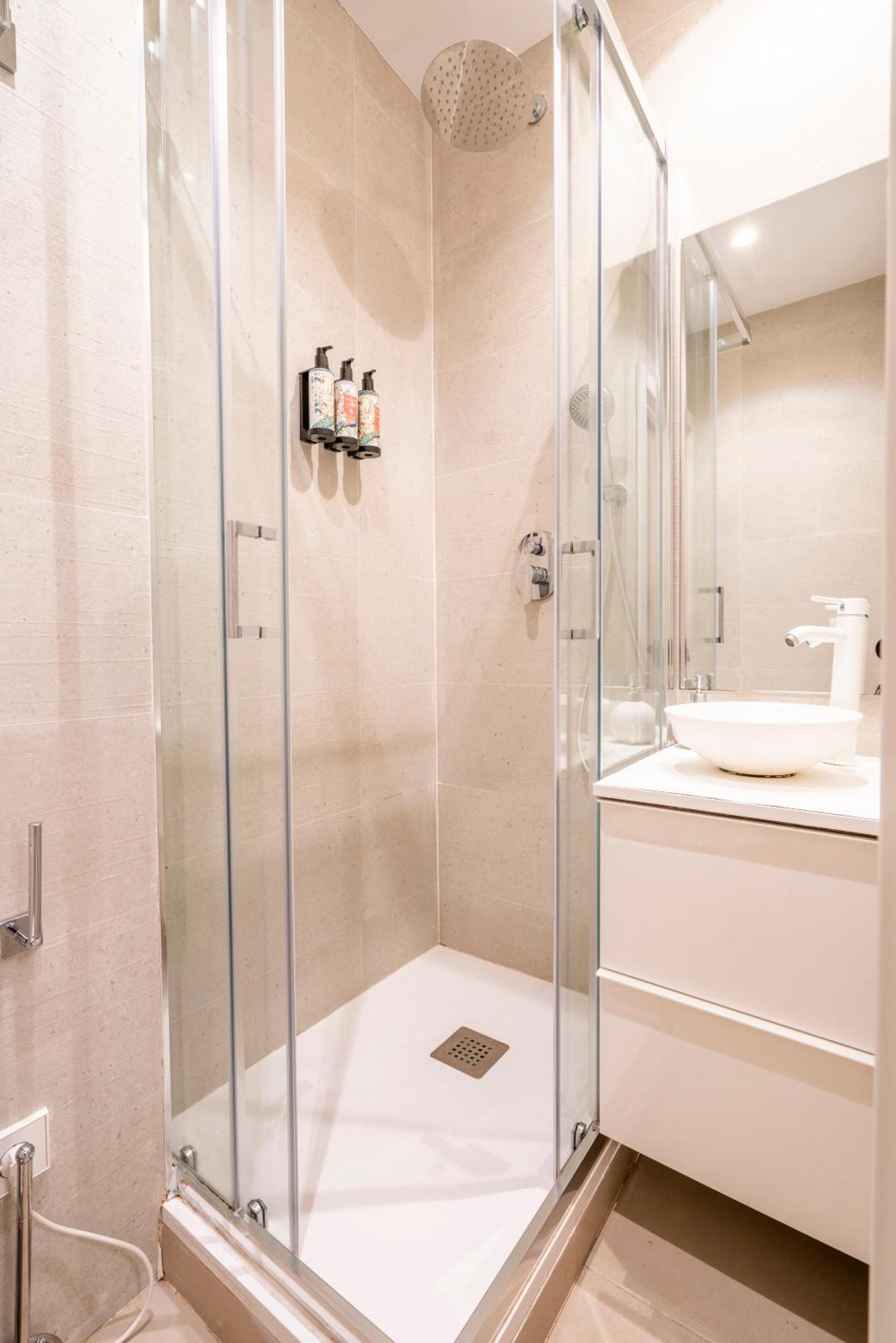 V73 Elegance & Comfort - Luxury In Barrio Salamanca Apartamento *