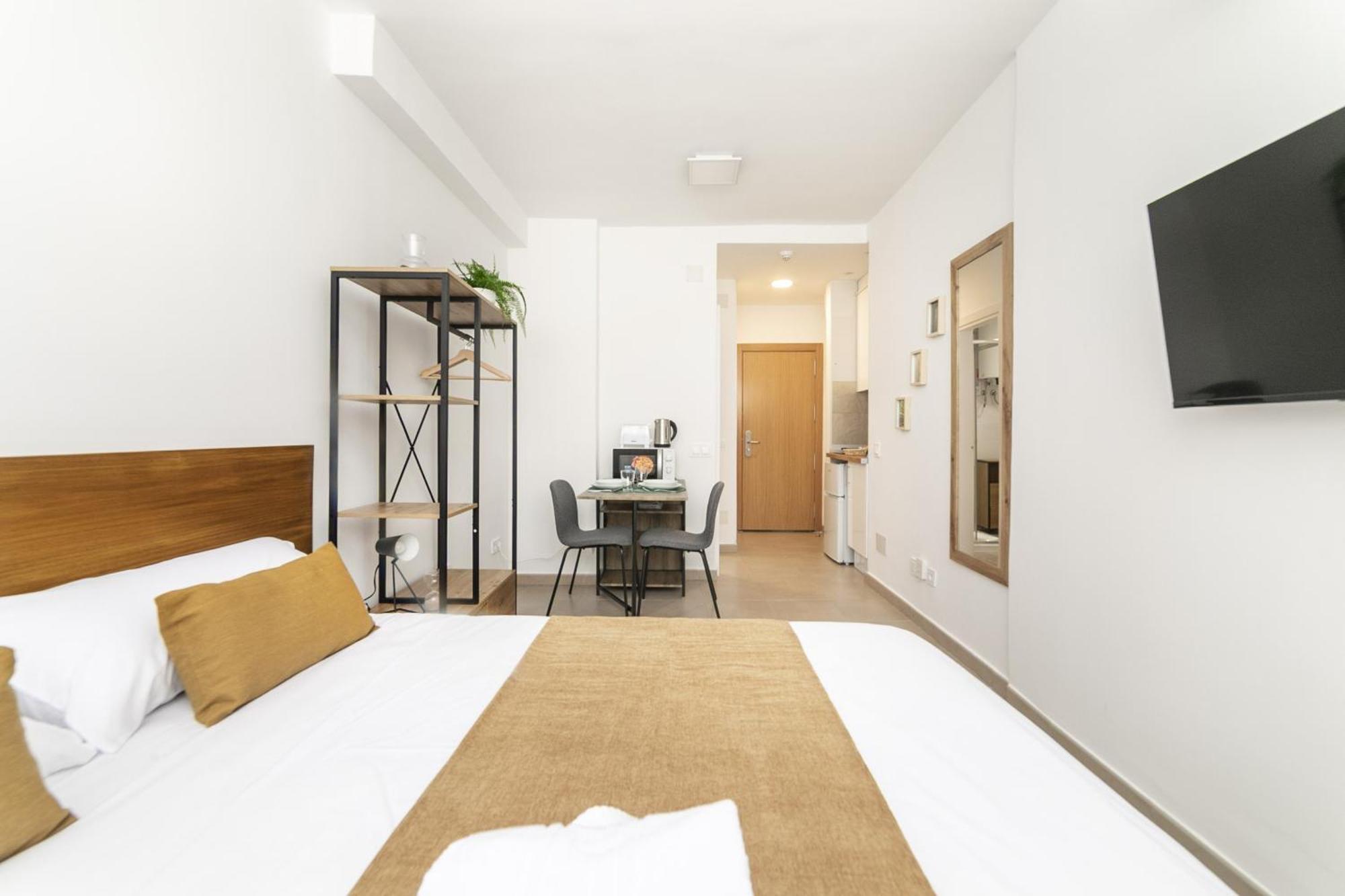 Deluxe Xvi - Ferga Apartment *
