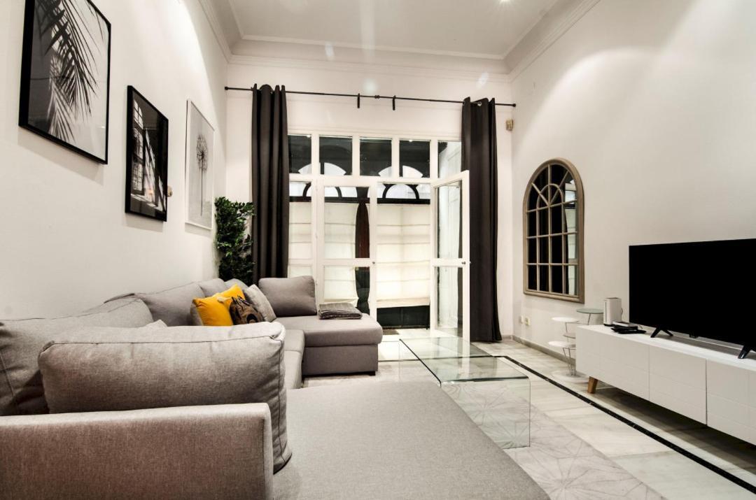 Fresa, 3 * Madrid