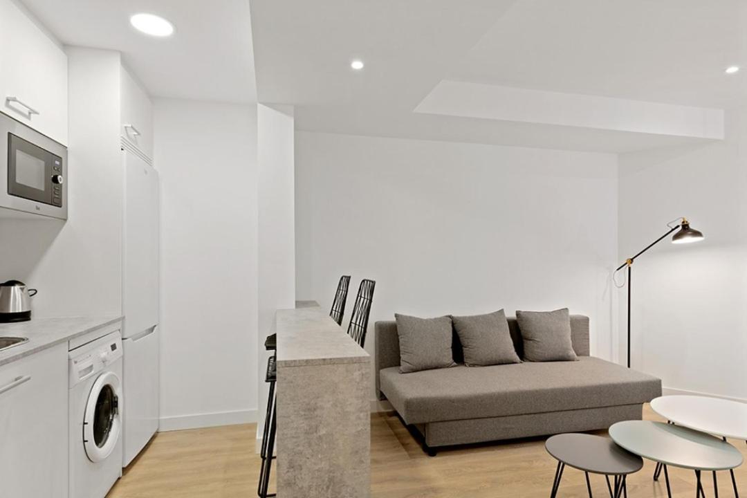 Refurnished One-bedroom Letras Apartamento Madri