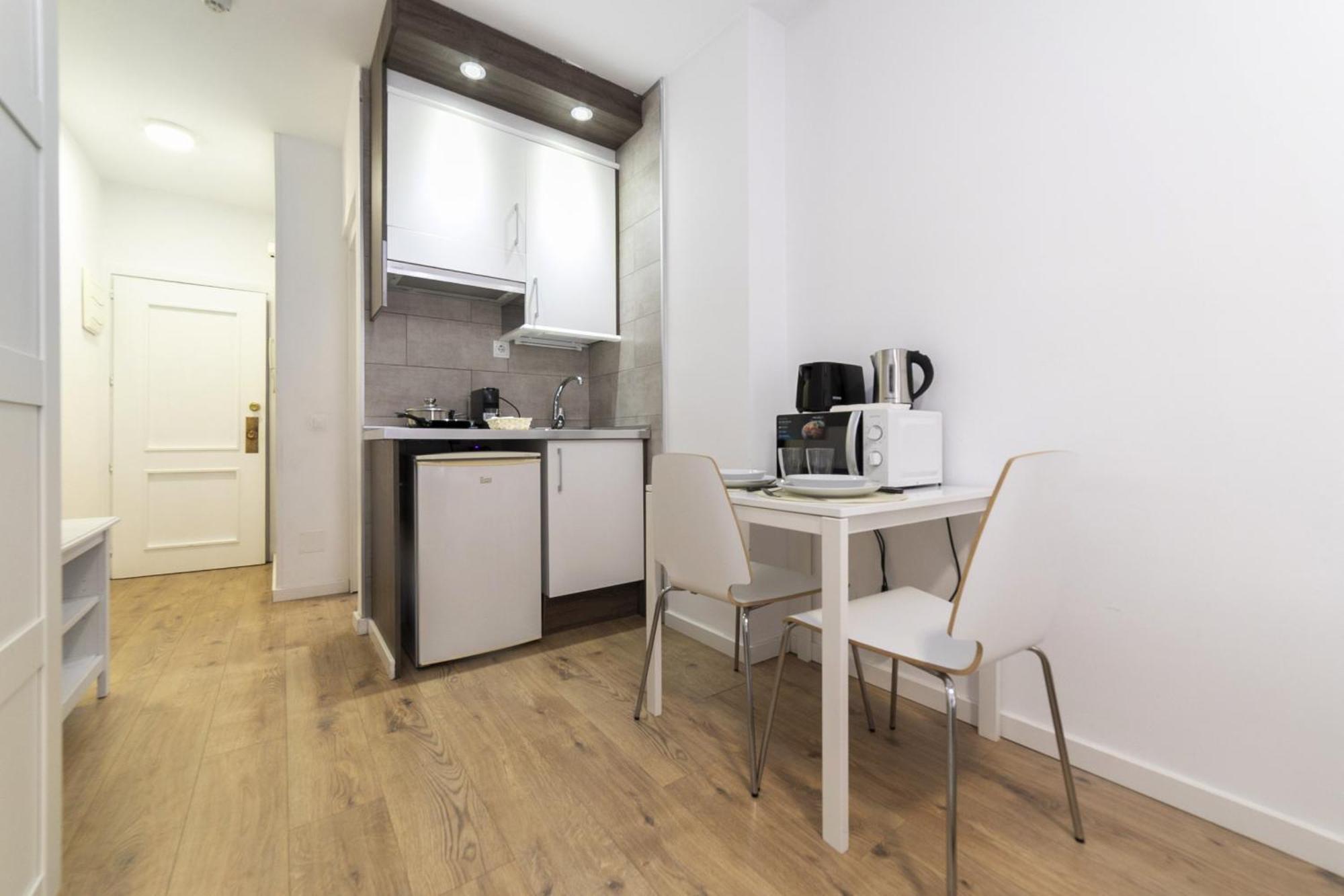 Apartamento Luxury Xiii - Ferga Madri