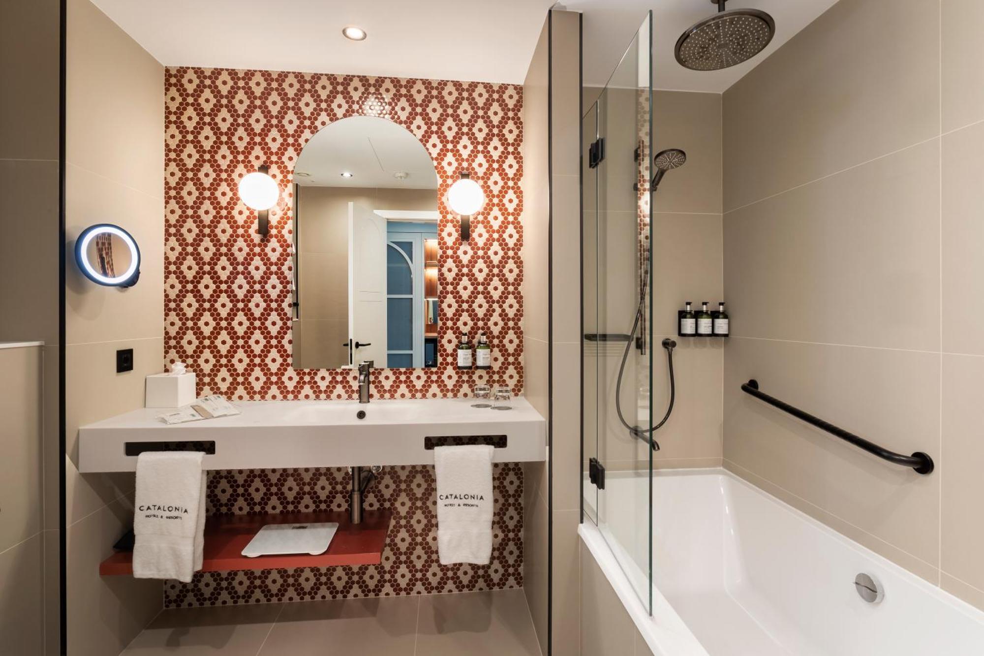 Catalonia Plaza Espana & 4*