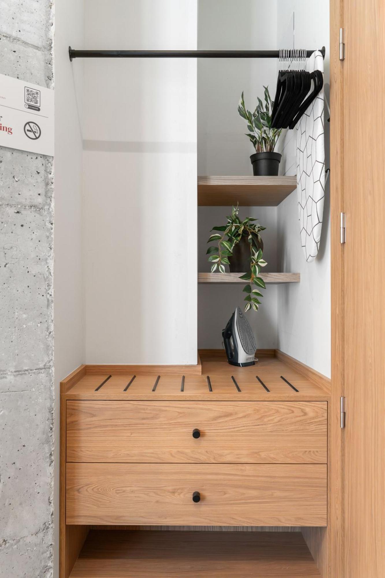 Dobo Moncayo Apartment Madrid