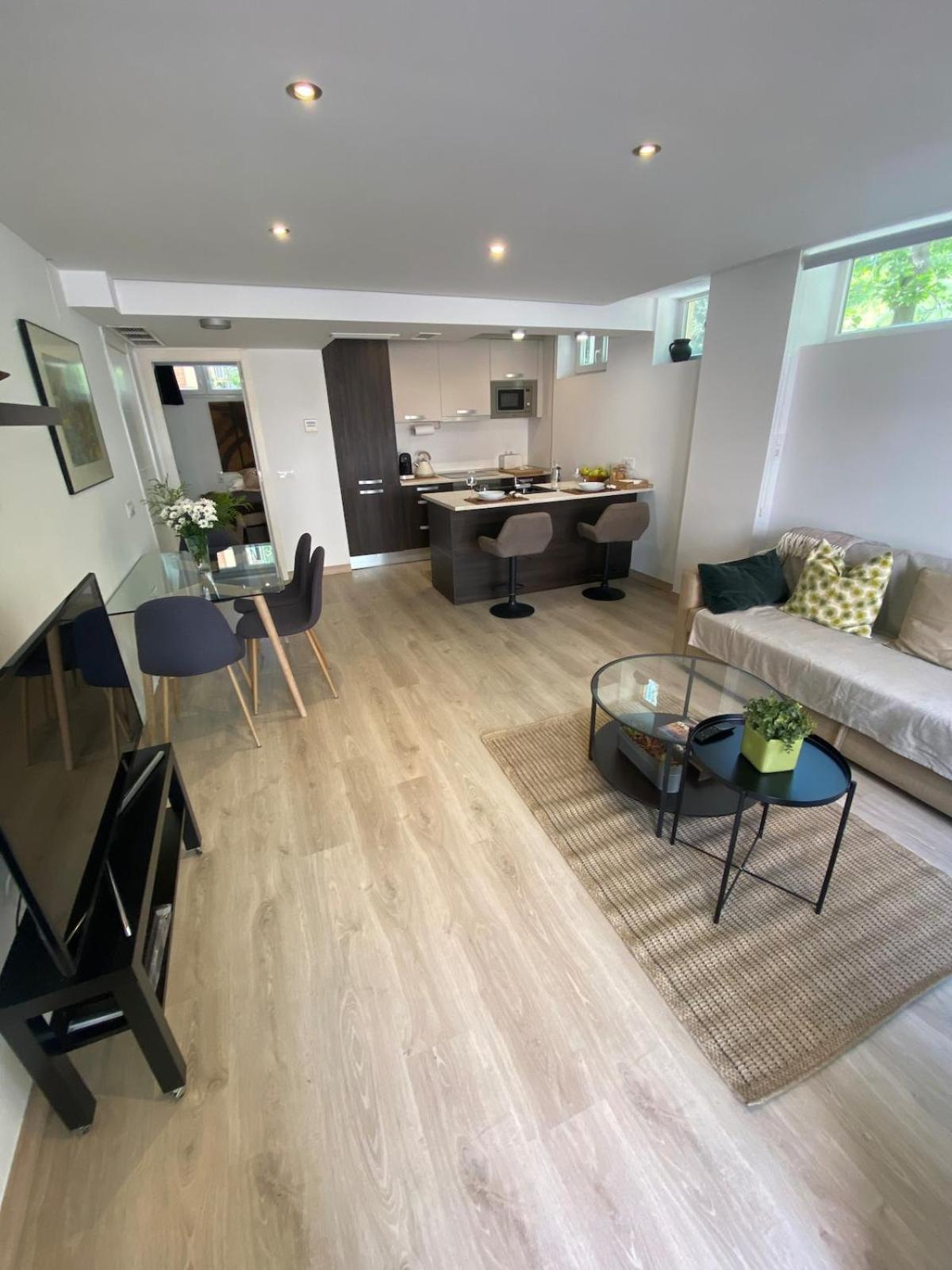 Wonderful In River, Free Parking Near By Apartment *