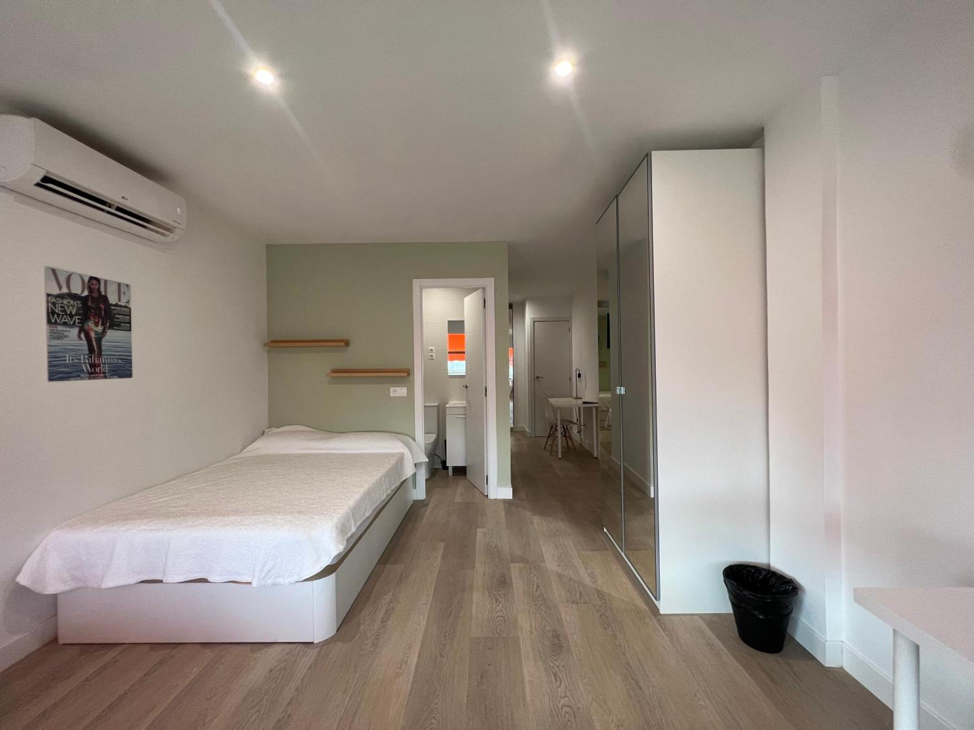 Habitaciones Gran Via -No Aire Acondicionado- * Madri