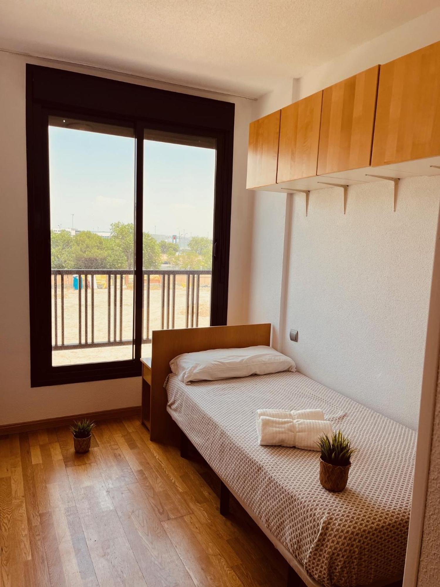 Apartamento Piso Con Piscina Ifema Y Metropolitano *