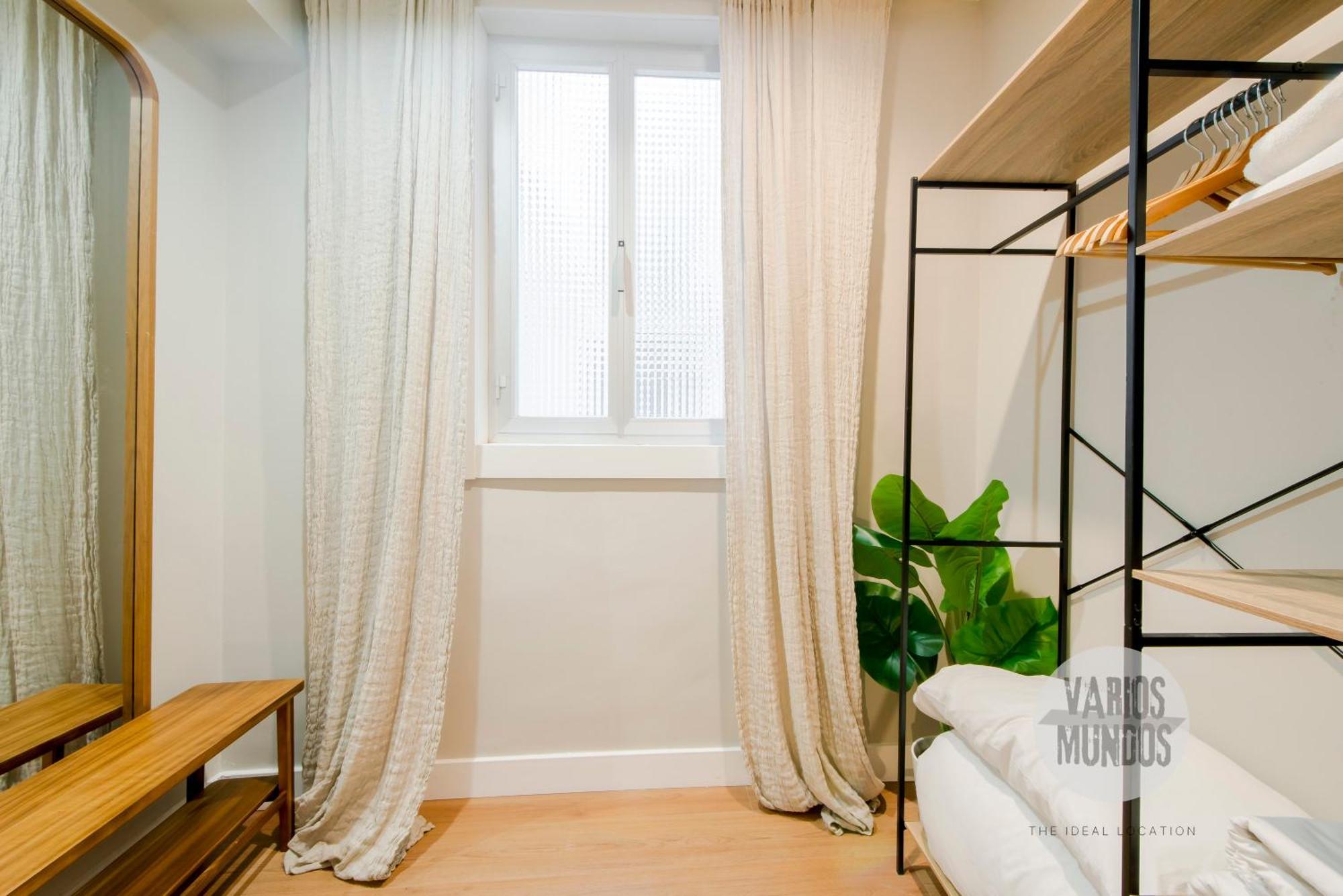 Apartamento Vive El Retiro Para 7 Desde Alberto Bosch 14 E1 *