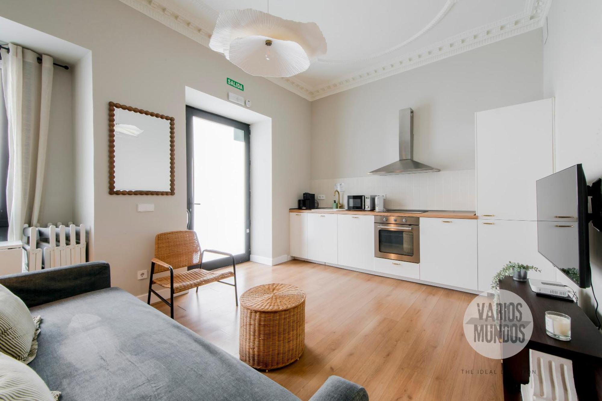 Apartamento Vive El Retiro Para 7 Desde Alberto Bosch 14 E1 Madri