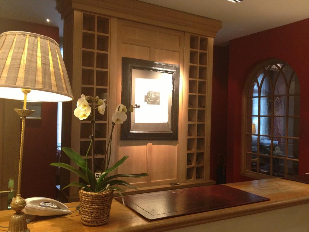 Adler 5* Madrid