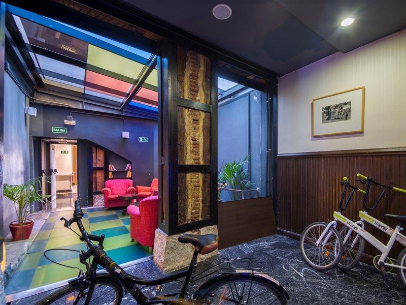 Petit Palace Arenal 3* Madri