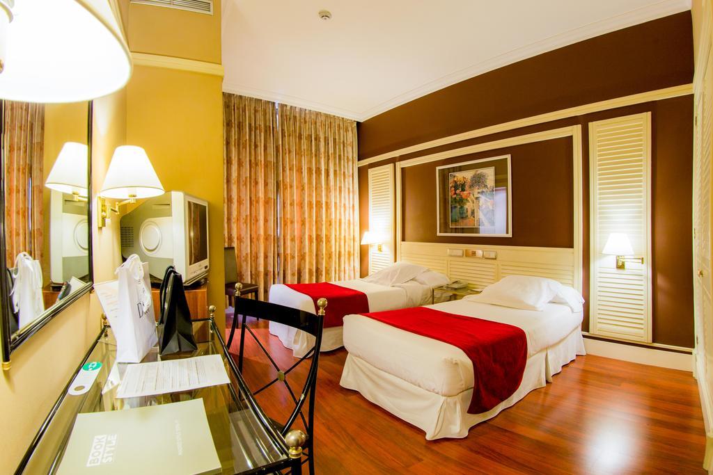 Hotel Arosa Madri
