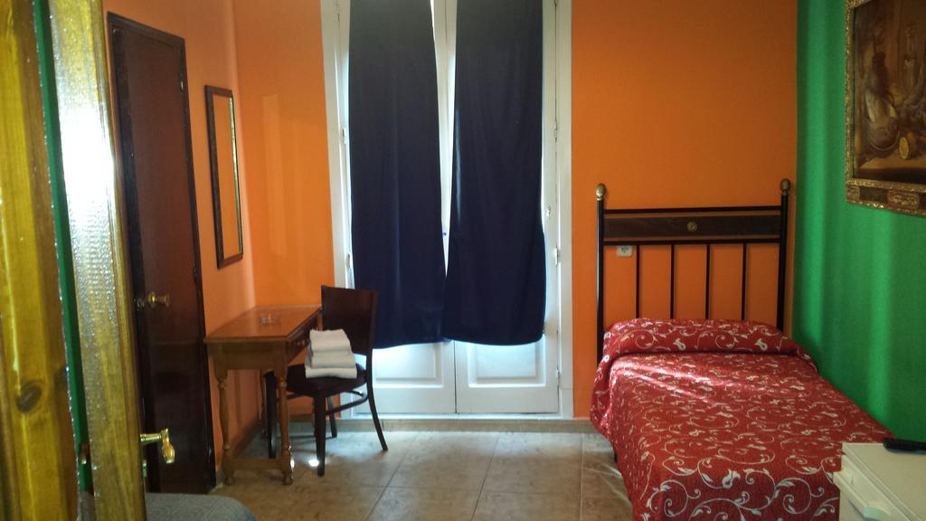 Casa de hóspedes Rico Madri