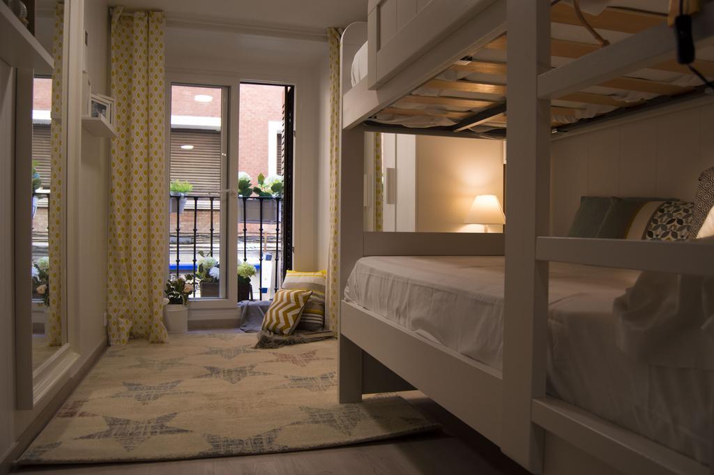 Plaza De Cascorro City Center Apartment