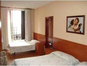 Guest house Stella Madrid