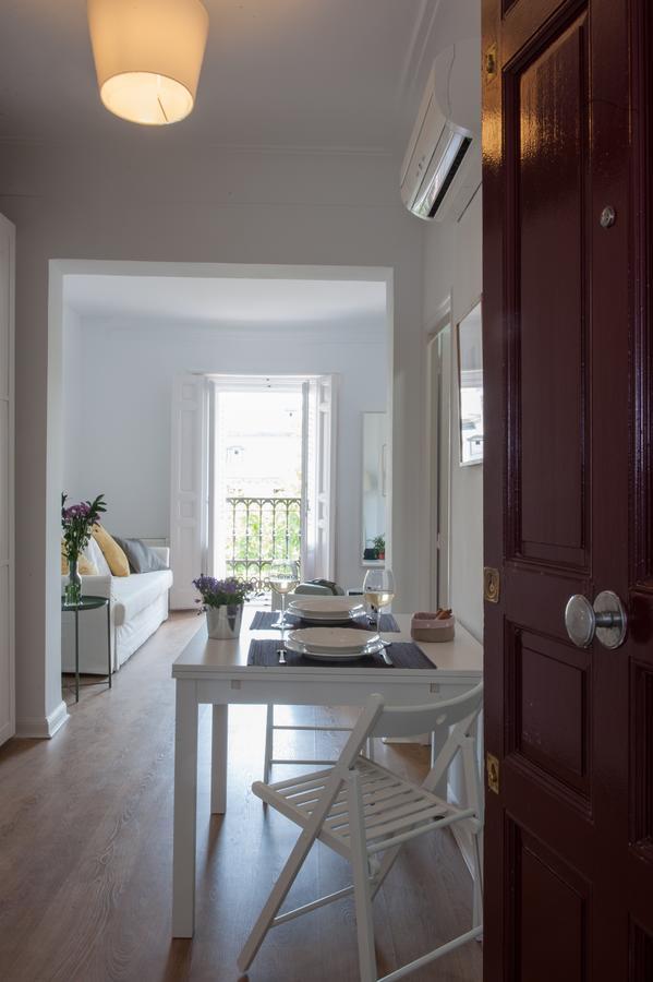 Apartment Montaber - Las Salesas Madrid