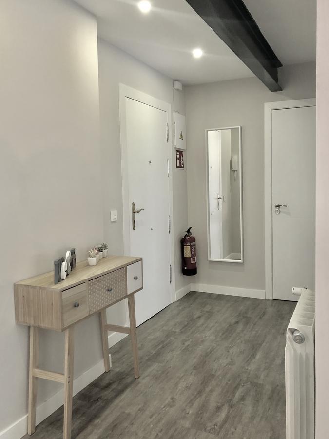 Plaza 5 Carabanchel Apartamento Madri