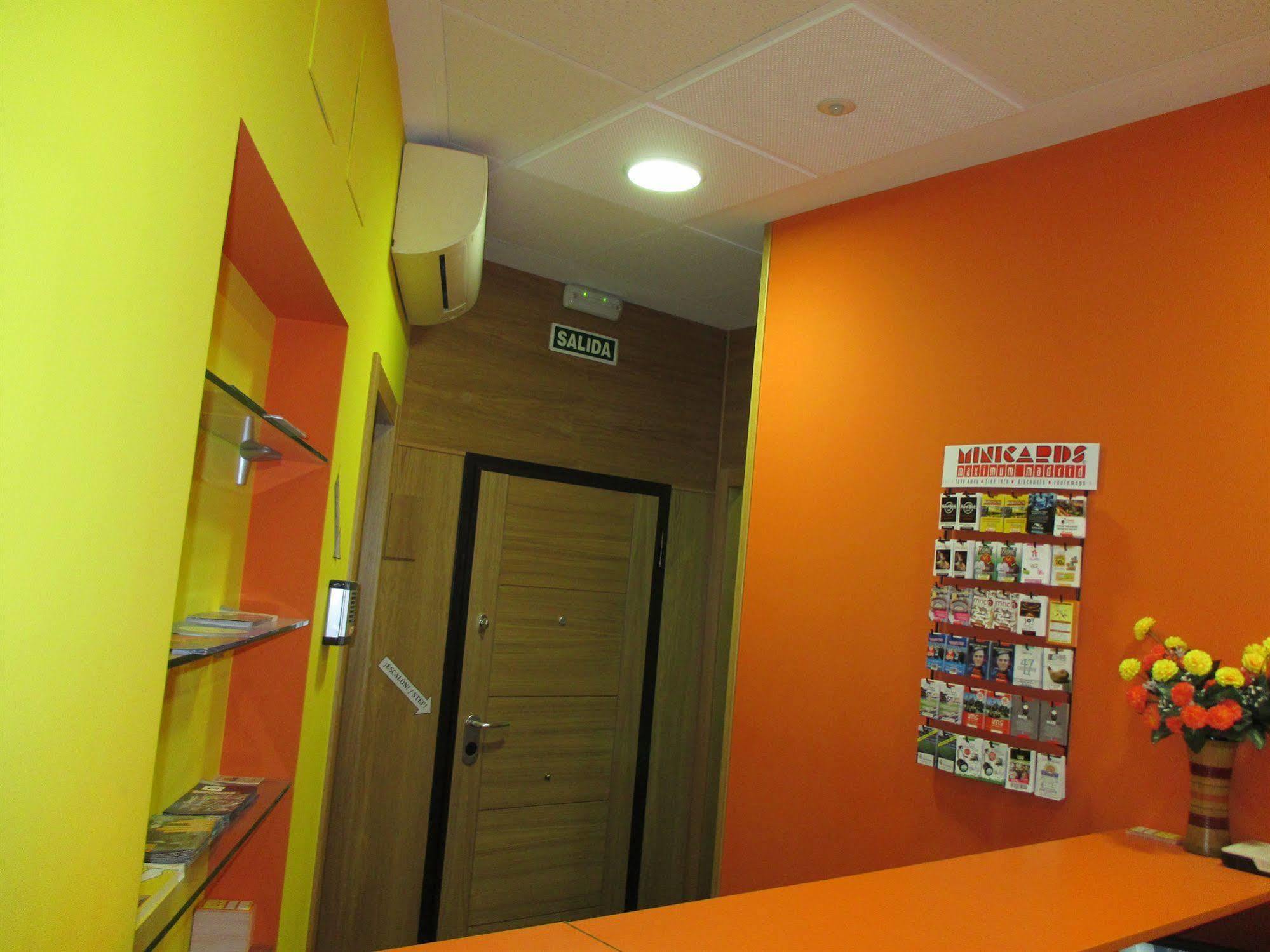 Madrid City Rooms Guest house 2*