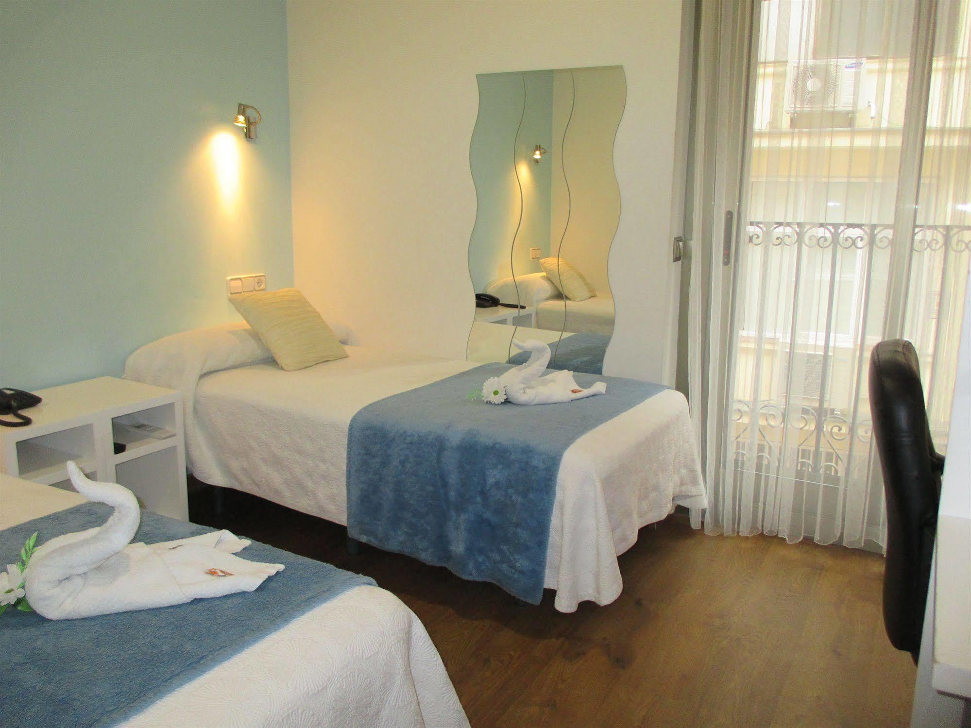 Guest house Madrid City Rooms