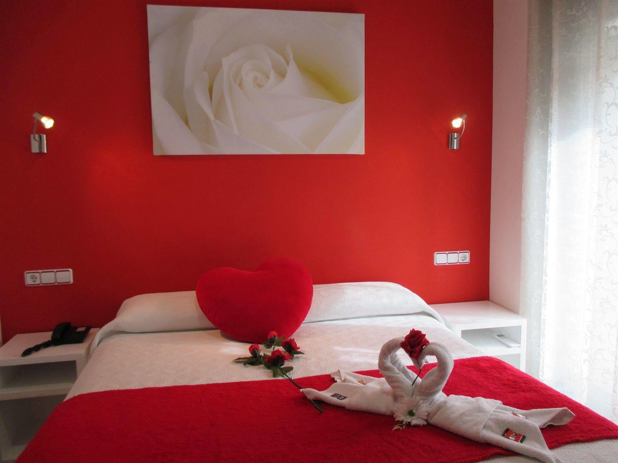 Madrid City Rooms 2*