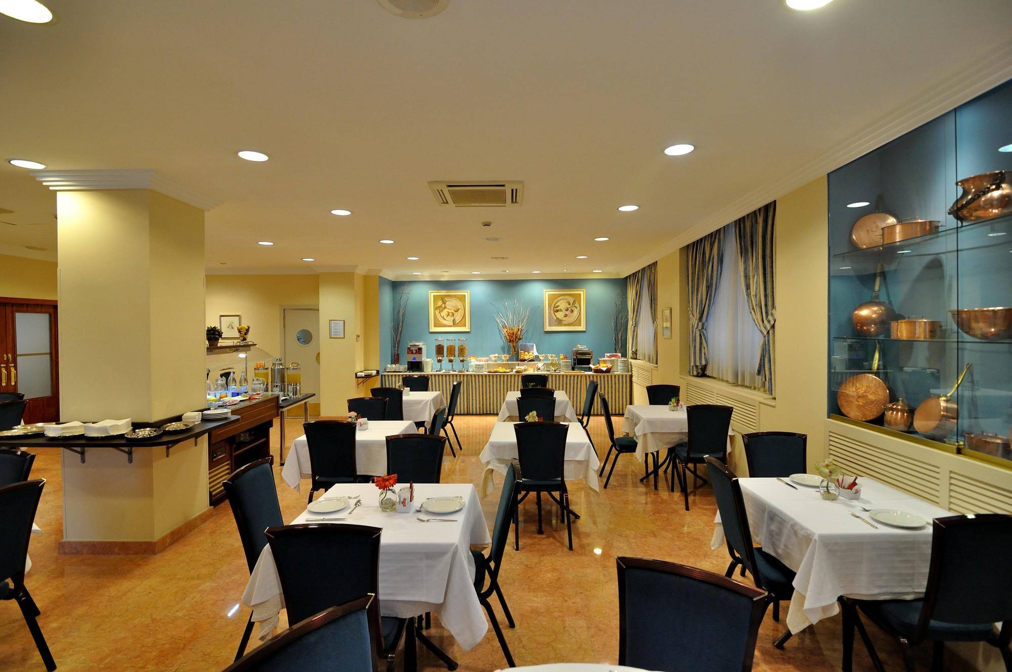 Cason Del Tormes By Happyculture 3* Madrid