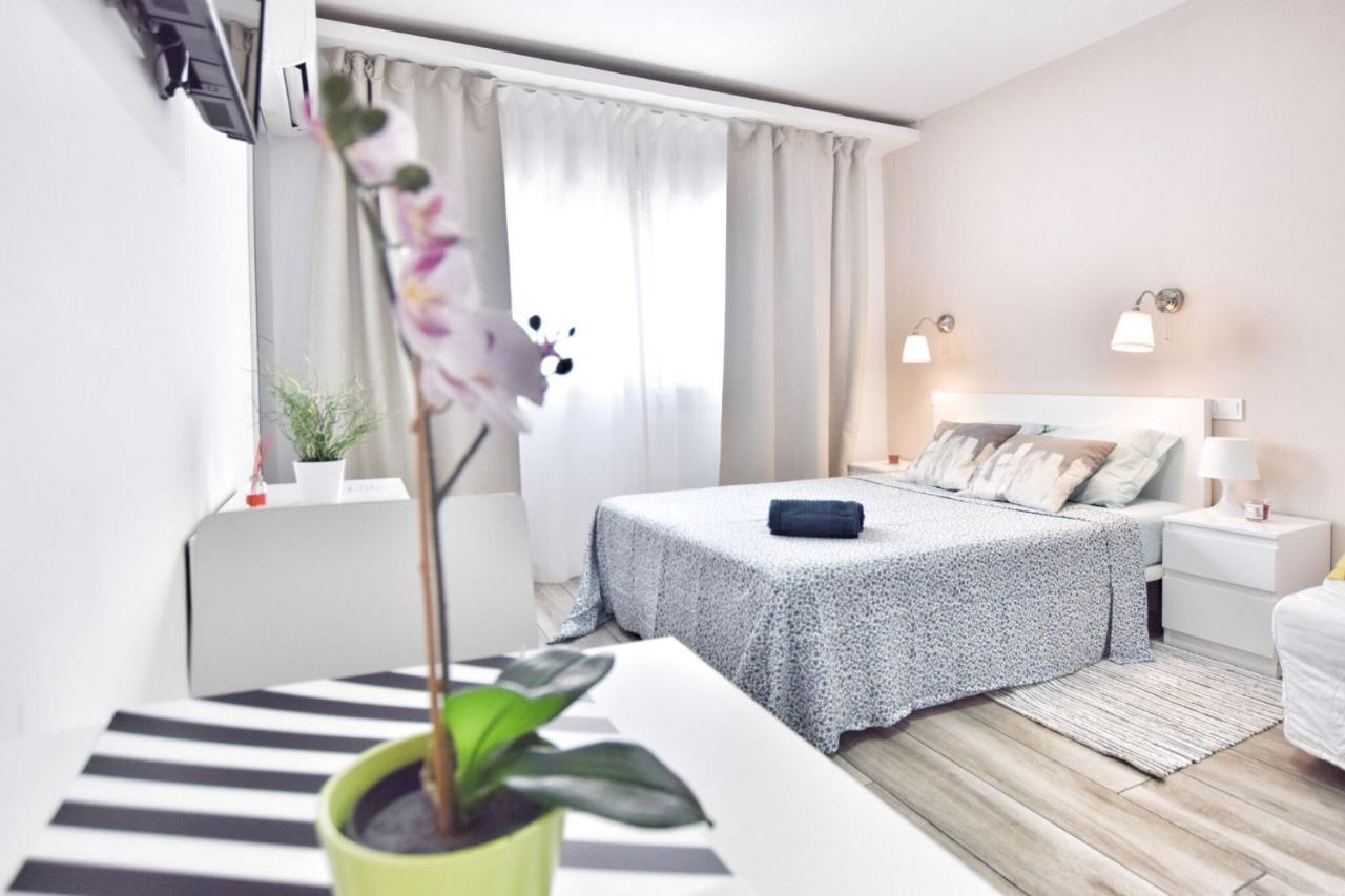 Aparthotel Eurosuite Malasana 205 3*