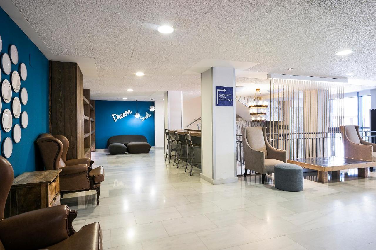 Apart-hotel Airport Suites, Affiliated By Meliá 2*