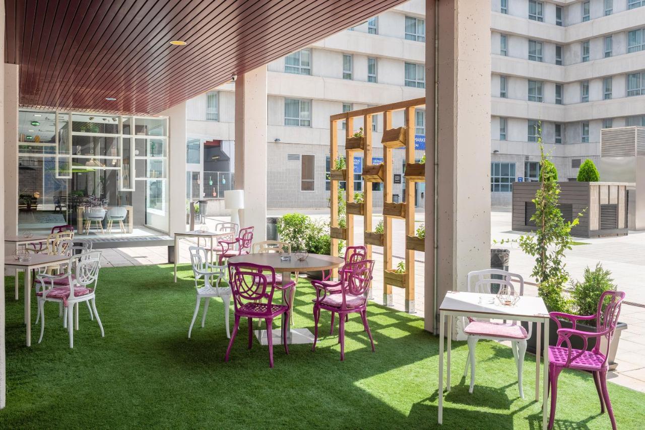 Apart-hotel Airport Suites, Affiliated By Meliá Madri