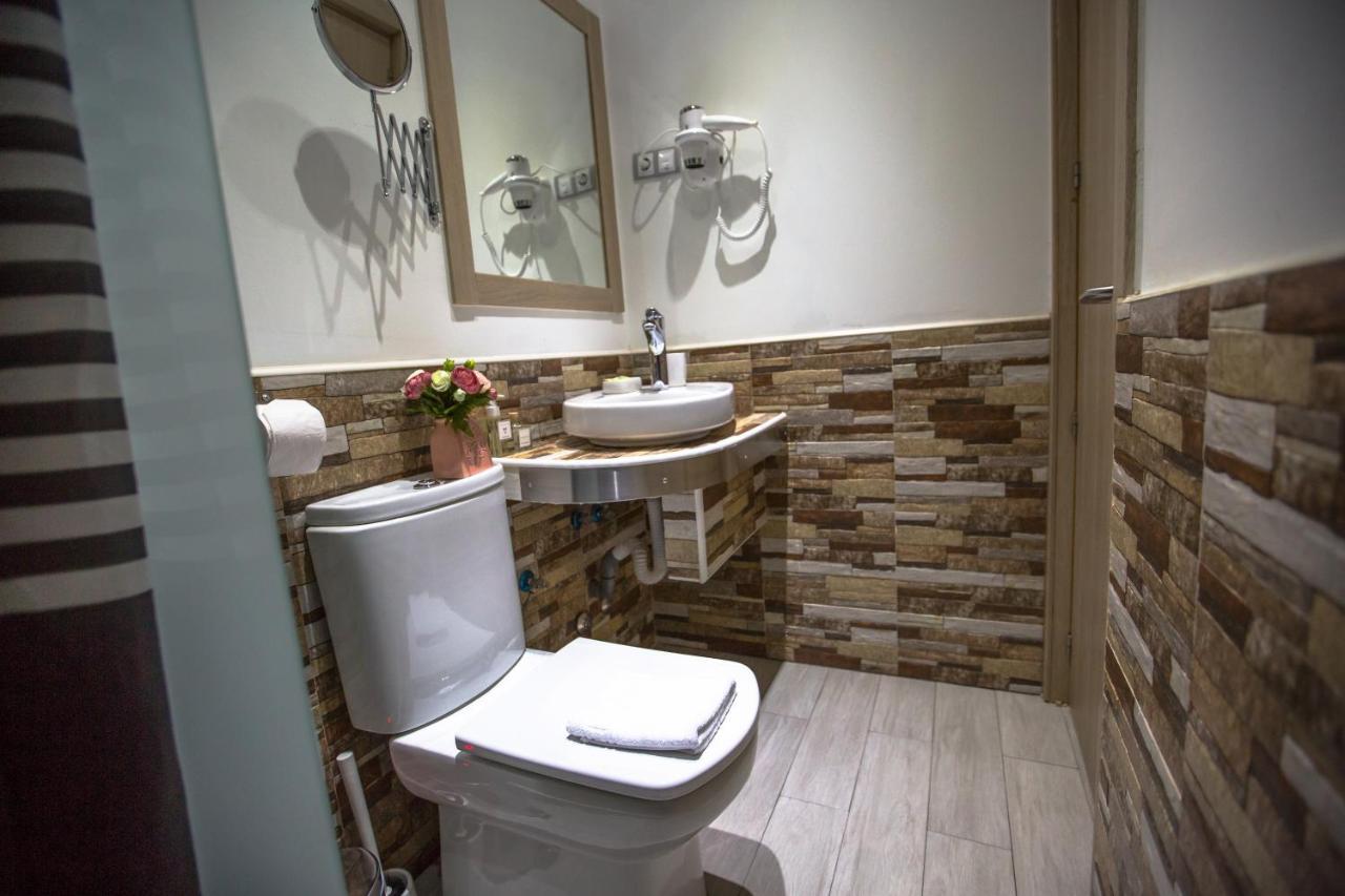 Guest house Adis Madrid