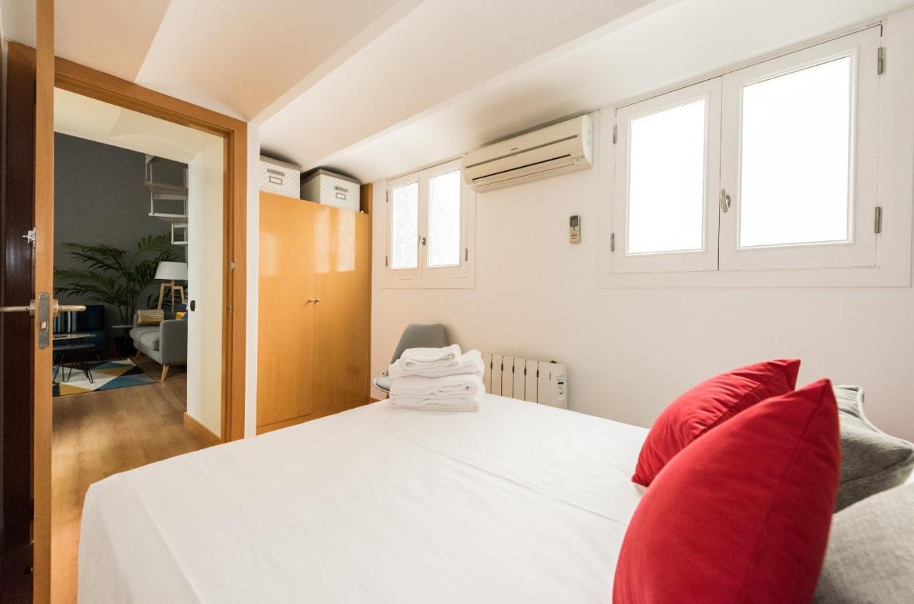 Atocha Teatro Calderon City Center Apartment