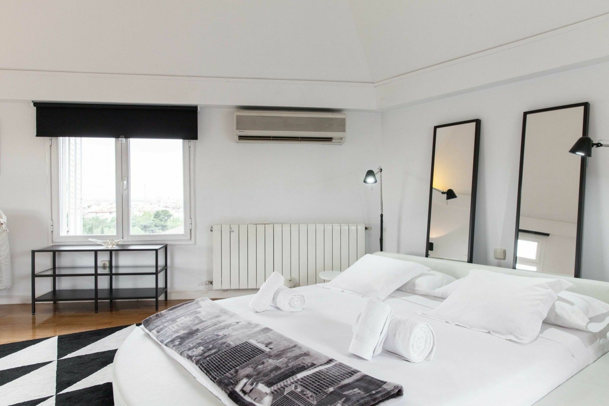Luxury Penthouse Prado Museum Apartamento Madri