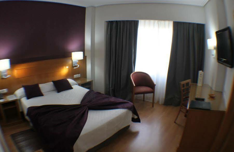 Trafalgar 3*