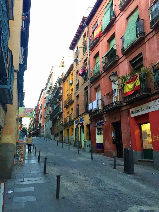 Buhardilla En Calle Amparo-lavapiés Apartamento Madrid