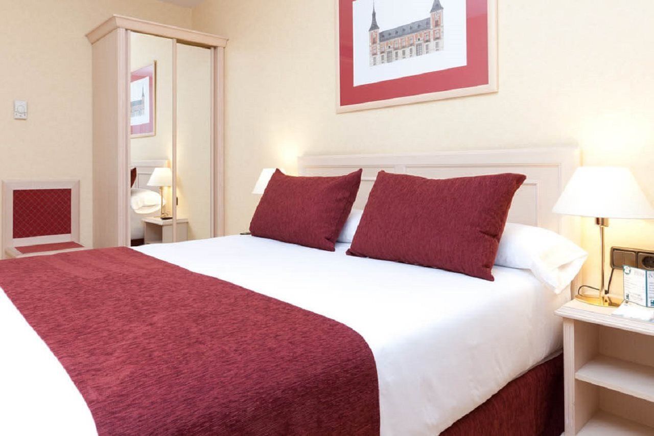 Luze Castellana Hotel