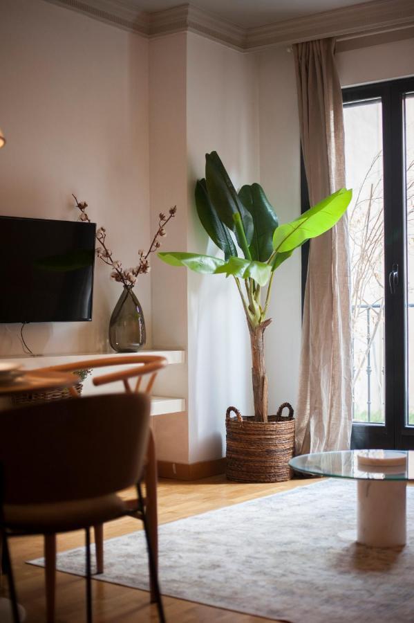Plaza De Cibeles Ii Apartment Madrid