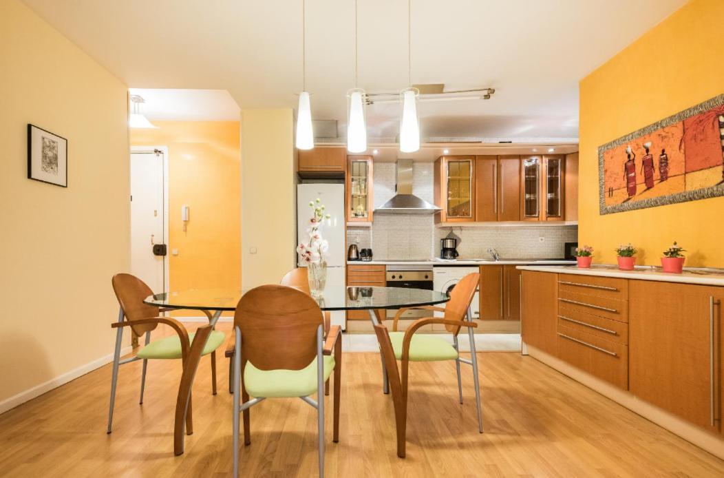 M&f Fuencarral Apartment