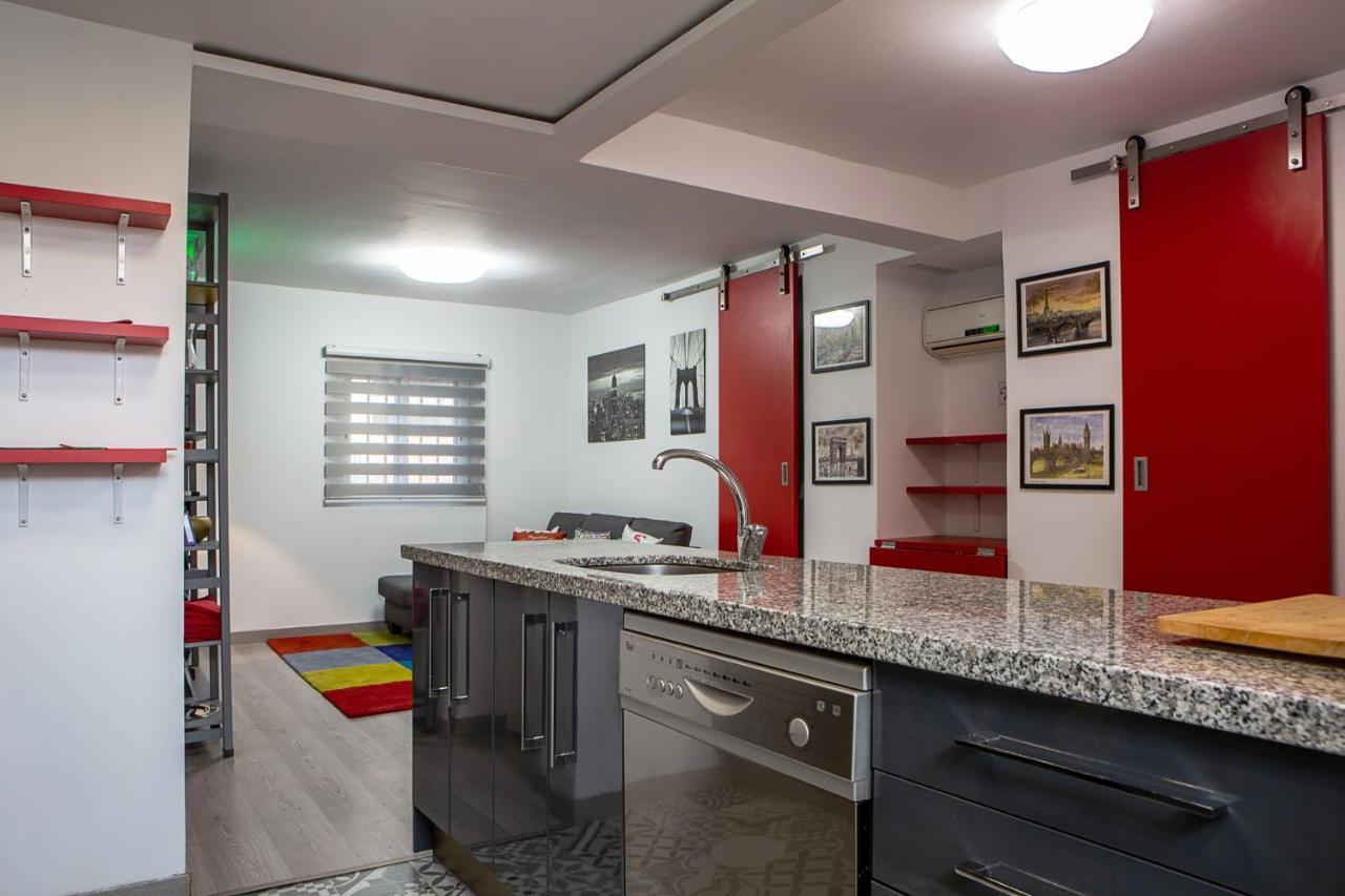Cosy 2bed In Weasy Airport Access Apartment