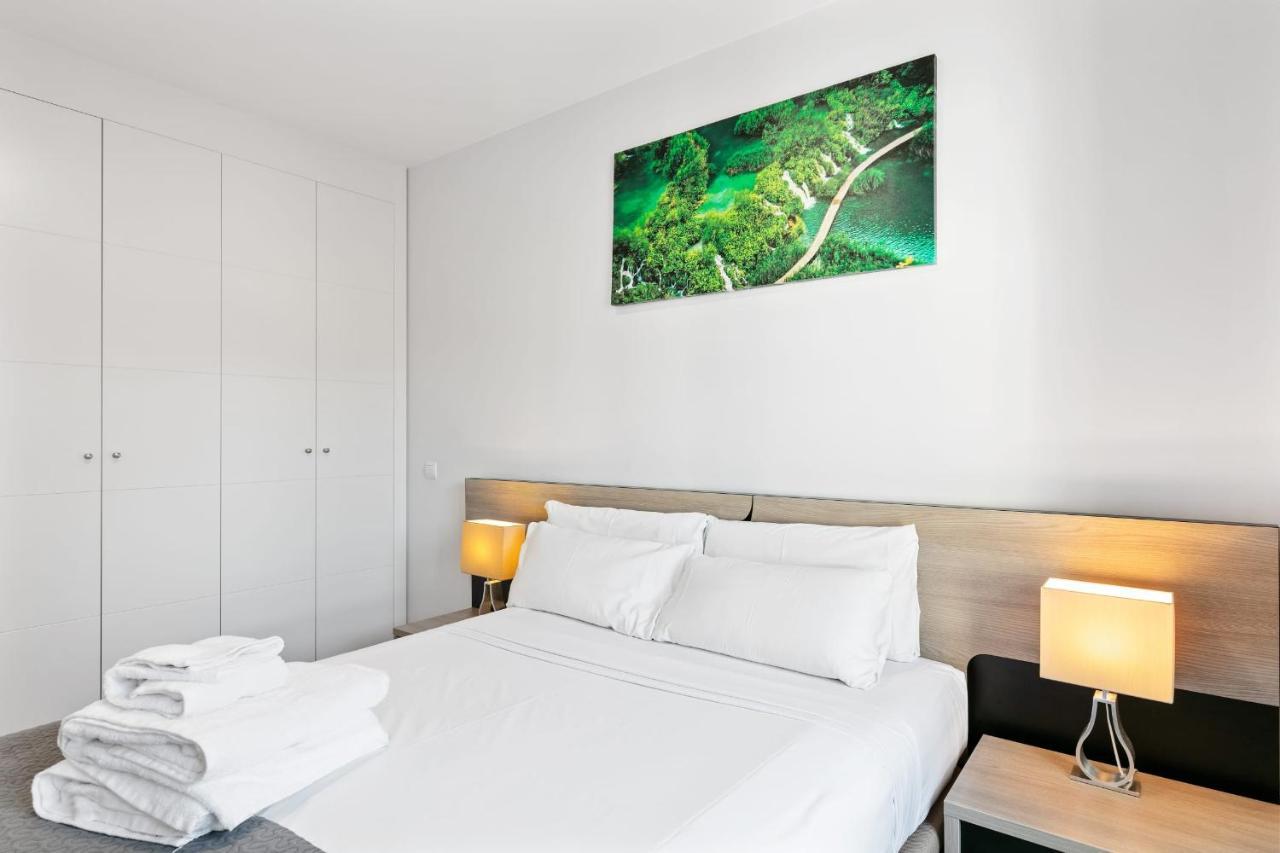 Stunning 2 Bedroom Near Adelfas