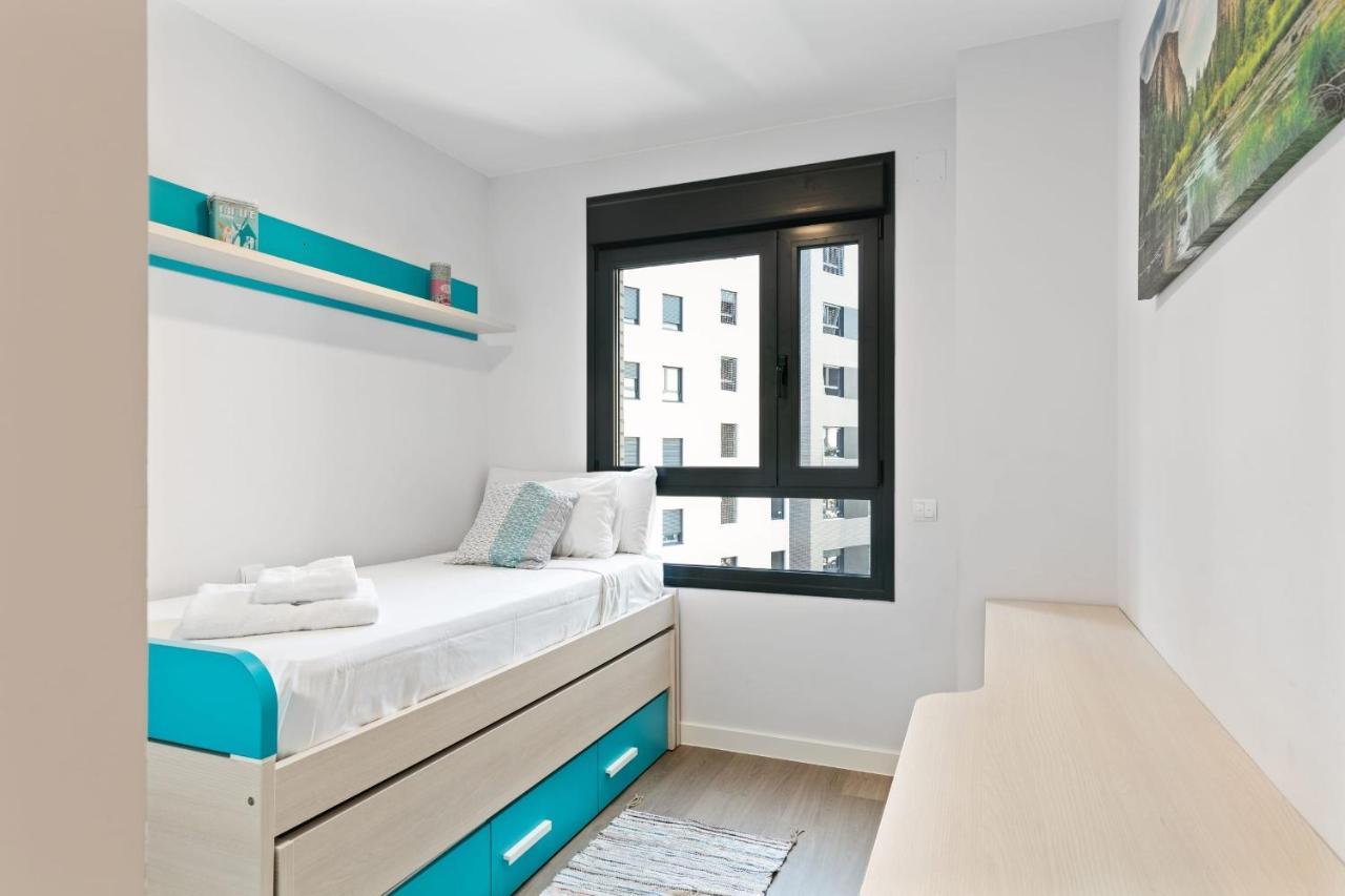 Stunning 2 Bedroom Near Adelfas