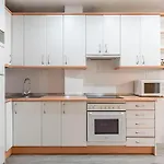 Charming Studio Avenida America