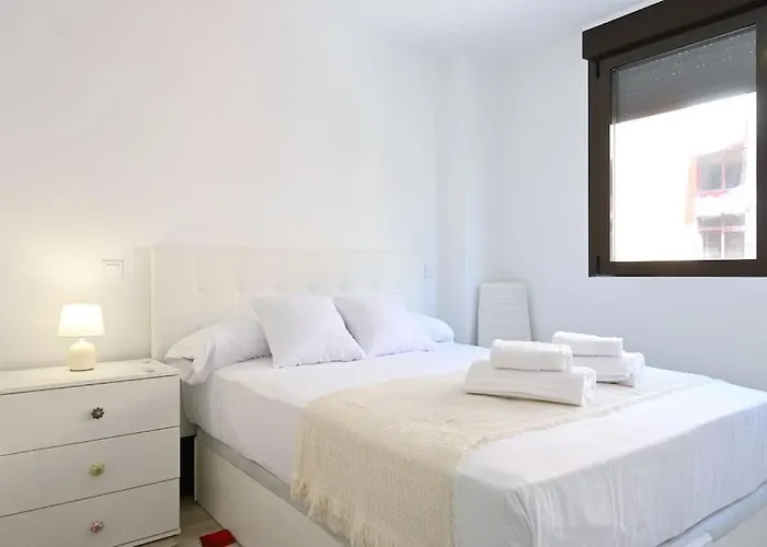 For You Rentals Acogedor Apartamento Temporal De Un Dormitorio En Chamartin Mma322A