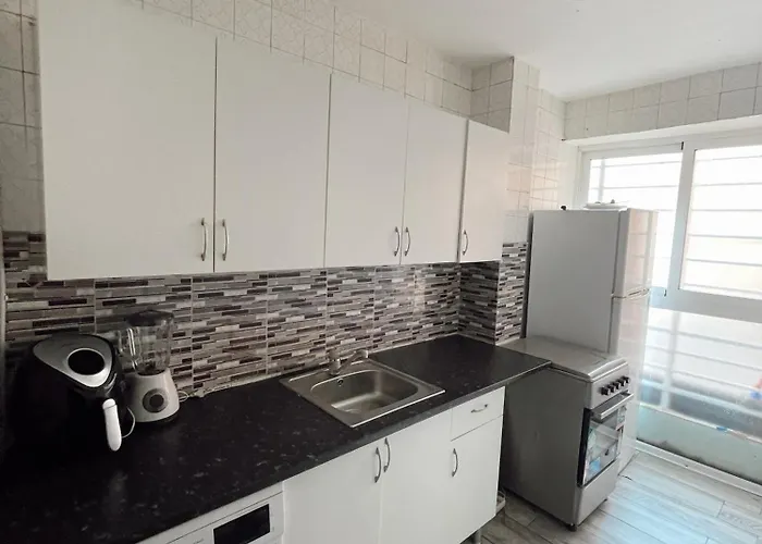 Habitacion Amplia En Madrid